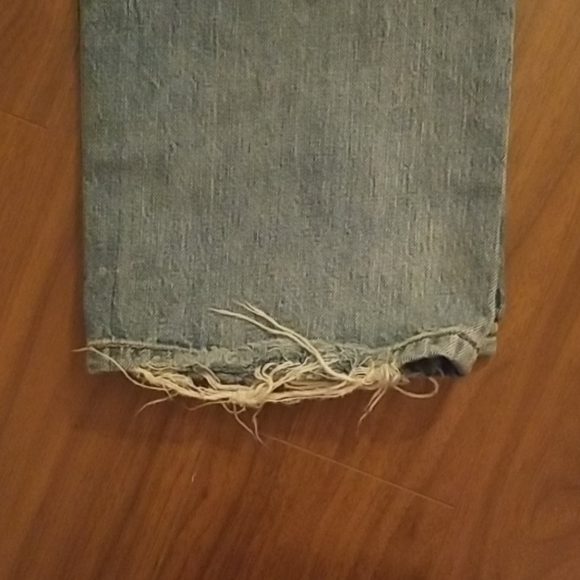 Cropped Levi's 501 - Picture 7 of 7